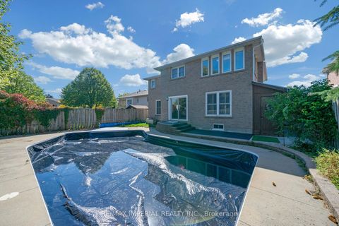 Photo 31 at 955 Snowbird Street, Northglen, Oshawa