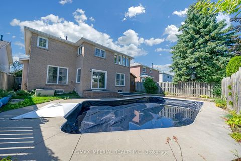 Photo 32 at 955 Snowbird Street, Northglen, Oshawa