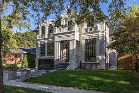 Photo 2 at 47 Danville Drive, Windfields, Toronto