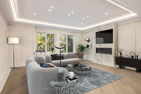 Photo 5 at 47 Danville Drive, Windfields, Toronto