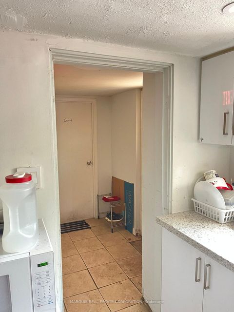 Photo 2 at 14 Cardell Avenue, Pelmo Park W4, Toronto