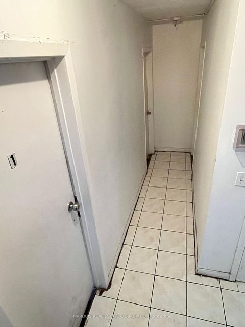 Photo 4 at 14 Cardell Avenue, Pelmo Park W4, Toronto