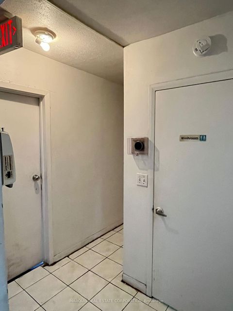 Photo 16 at 14 Cardell Avenue, Pelmo Park W4, Toronto