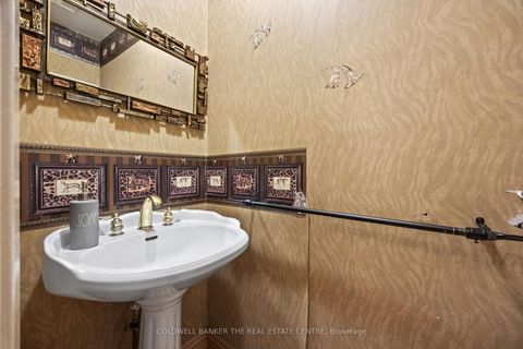 Photo 6 at 23 Riviera Drive W, Glen Shields, Vaughan