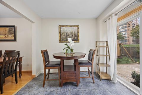 Photo 12 at 23 Riviera Drive W, Glen Shields, Vaughan