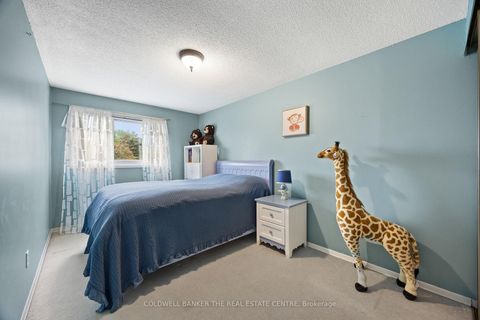 Photo 20 at 23 Riviera Drive W, Glen Shields, Vaughan