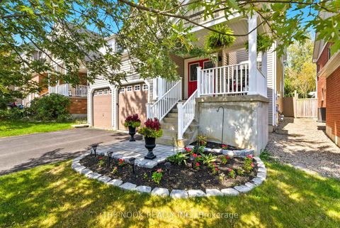 Photo 2 at 1624 Docking Court, Taunton, Oshawa