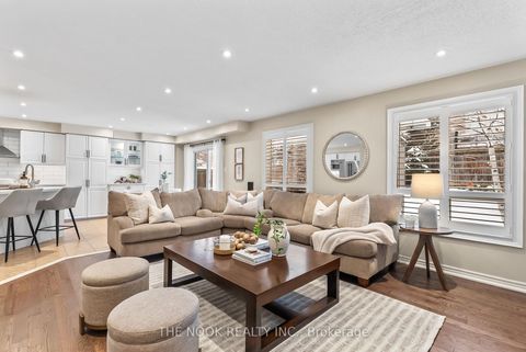 Photo 18 at 1624 Docking Court, Taunton, Oshawa