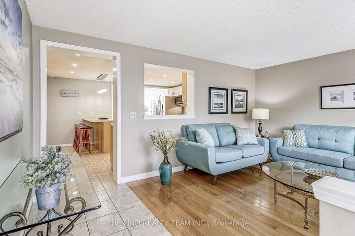 Photo 2 at 272 Jeff Smith Court, College Manor, Newmarket