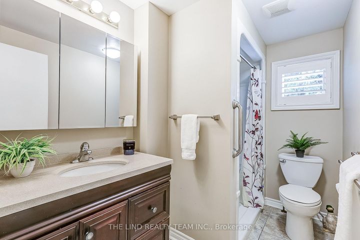 Photo 18 at 272 Jeff Smith Court, College Manor, Newmarket