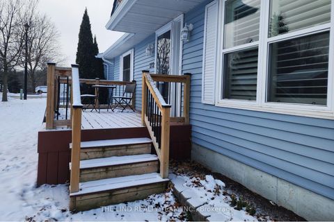 Photo 1 at 272 Jeff Smith Court, College Manor, Newmarket