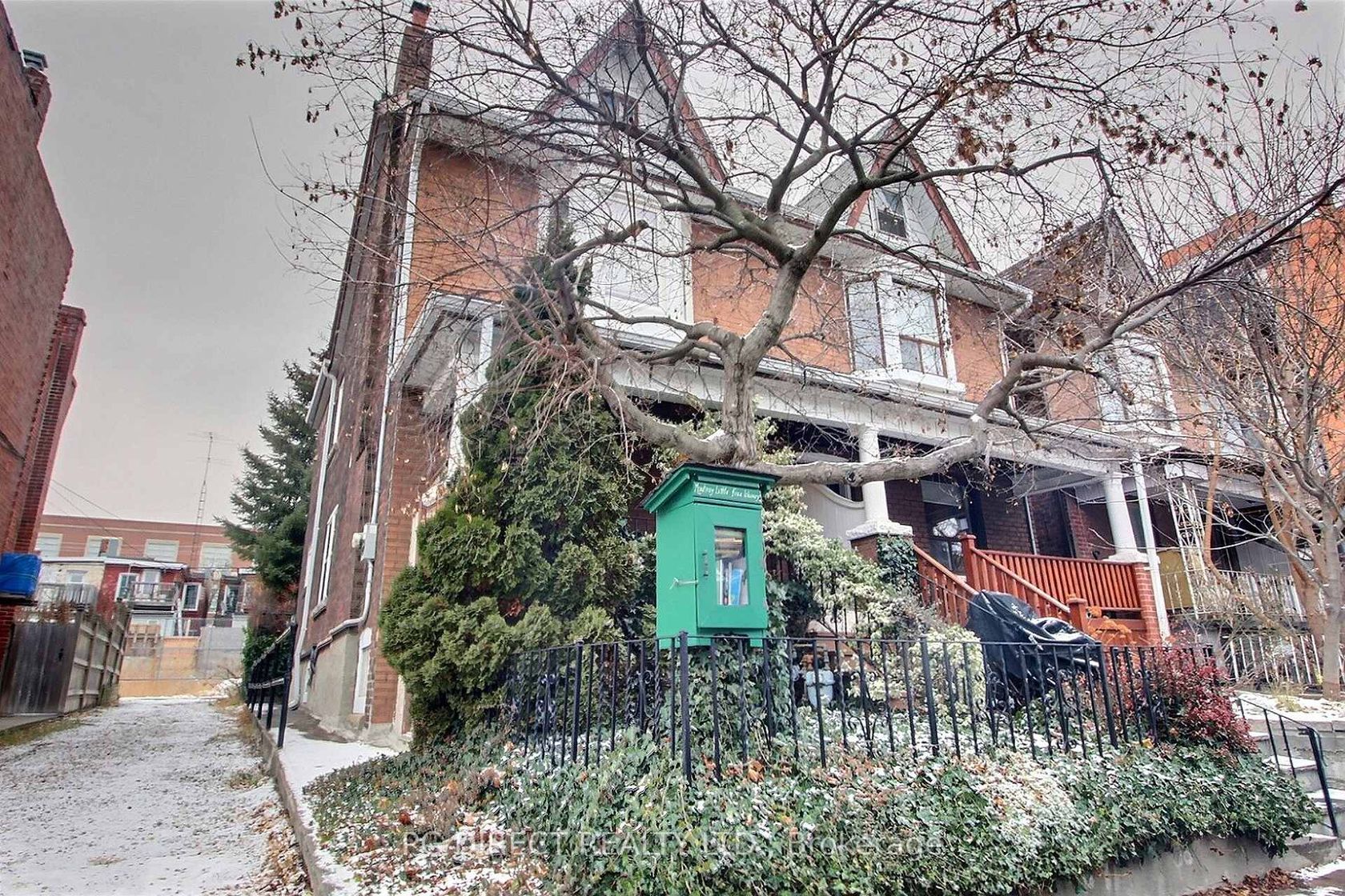 62 Moutray Street, Little Portugal, Toronto 