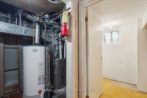 Photo 16 at 51 Chicora Avenue, Annex, Toronto