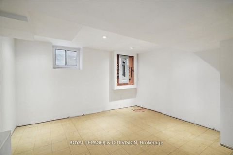 Photo 17 at 51 Chicora Avenue, Annex, Toronto