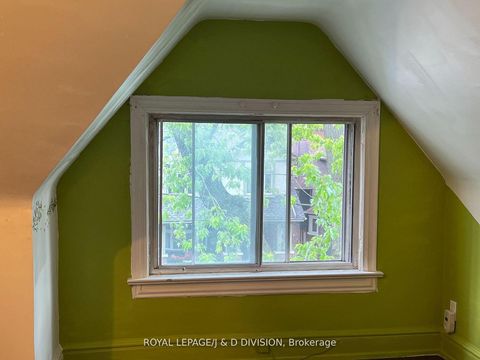 Photo 37 at 51 Chicora Avenue, Annex, Toronto