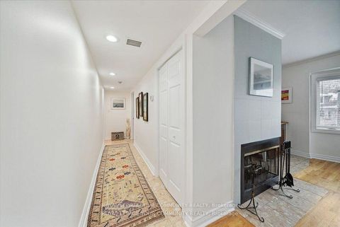 Photo 3 at 201 - 60 Kippendavie Avenue, The Beaches, Toronto