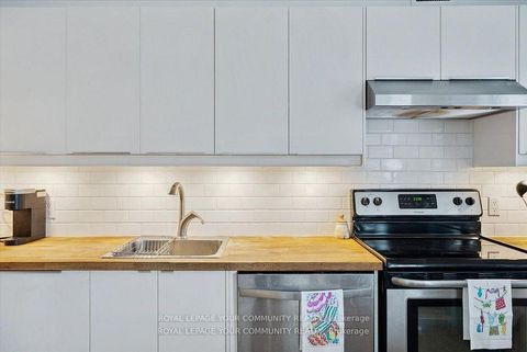 Photo 10 at 201 - 60 Kippendavie Avenue, The Beaches, Toronto