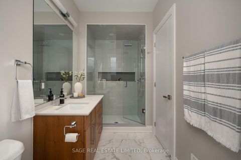 Photo 17 at 101 Beaver Avenue, Junction, Toronto