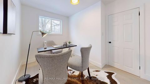 Photo 12 at 3 Davidson Road, Aurora Highlands, Aurora