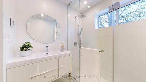 Photo 15 at 3 Davidson Road, Aurora Highlands, Aurora