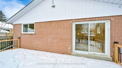 Photo 26 at 3 Davidson Road, Aurora Highlands, Aurora