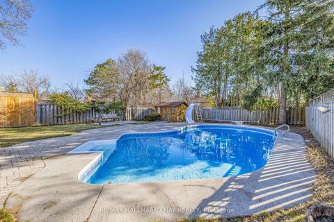 Photo 31 at 3 Davidson Road, Aurora Highlands, Aurora