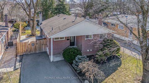 Photo 40 at 3 Davidson Road, Aurora Highlands, Aurora