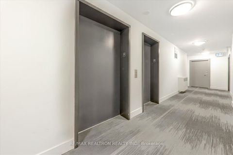 Photo 3 at 803 - 10 Willison Square, Chinatown, Toronto