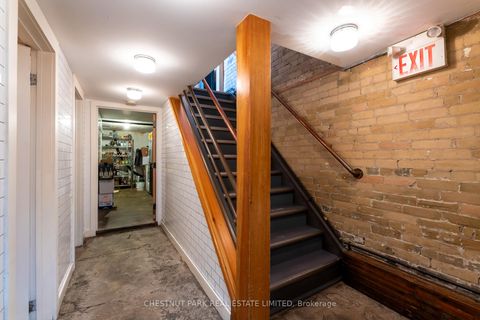 Photo 8 at 923 Dundas Street W, Bellwoods, Toronto