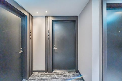 Photo 4 at 3206 - 501 Yonge Street, Yonge Corridor, Toronto