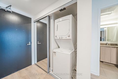 Photo 7 at 3206 - 501 Yonge Street, Yonge Corridor, Toronto