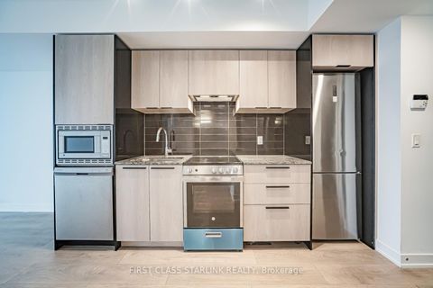 Photo 8 at 3206 - 501 Yonge Street, Yonge Corridor, Toronto