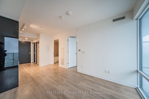 Photo 12 at 3206 - 501 Yonge Street, Yonge Corridor, Toronto