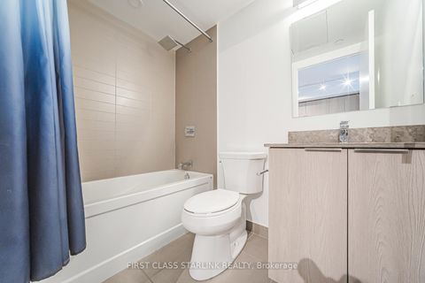 Photo 15 at 3206 - 501 Yonge Street, Yonge Corridor, Toronto