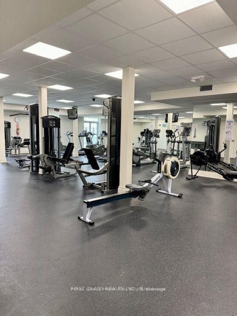 Photo 5 at 317 - 50 Lakebreeze Drive, Newcastle, Clarington