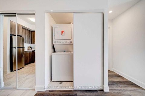 Photo 15 at 317 - 50 Lakebreeze Drive, Newcastle, Clarington