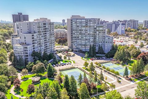 Photo 21 at 1203 - 7 Townsgate Drive, Yorkhill, Vaughan