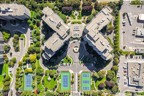 Photo 23 at 1203 - 7 Townsgate Drive, Yorkhill, Vaughan