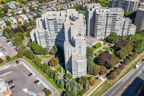 Photo 45 at 1203 - 7 Townsgate Drive, Yorkhill, Vaughan