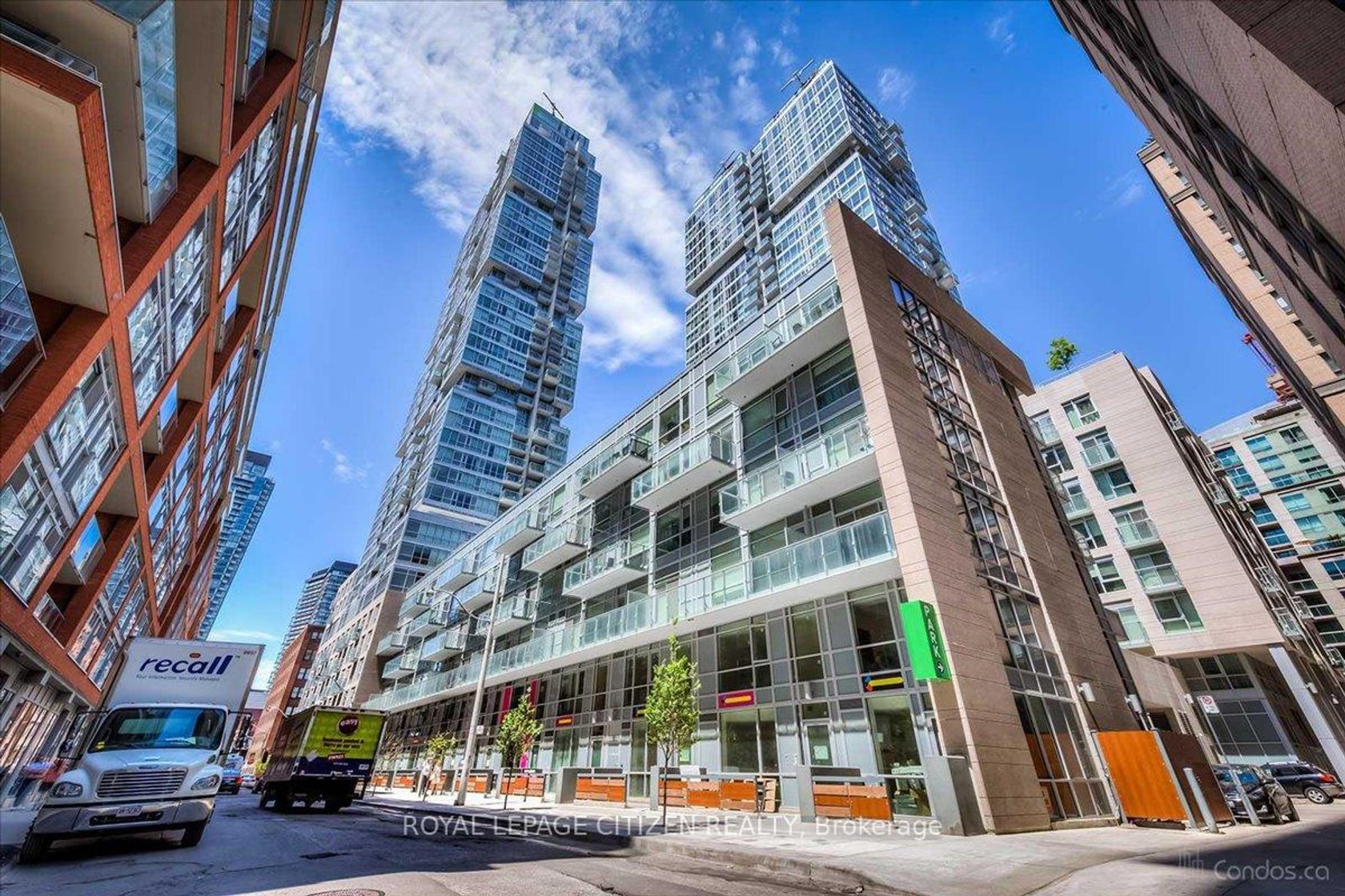 2005 - 30 Nelson Street, Waterfront Communities C1, Toronto 