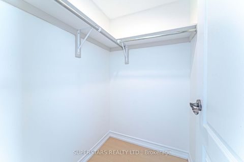 Photo 7 at 806 - 15 North Park Road, Beverley Glen, Vaughan