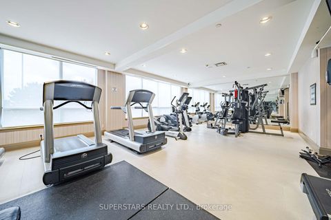 Photo 16 at 806 - 15 North Park Road, Beverley Glen, Vaughan