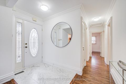 Photo 5 at 26 ELVASTON Drive, Victoria Village, Toronto