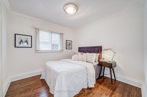 Photo 19 at 26 ELVASTON Drive, Victoria Village, Toronto