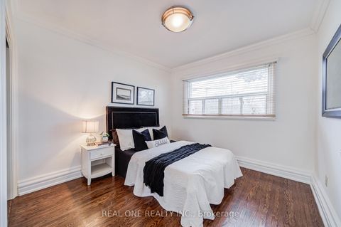 Photo 20 at 26 ELVASTON Drive, Victoria Village, Toronto