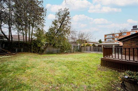 Photo 34 at 26 ELVASTON Drive, Victoria Village, Toronto