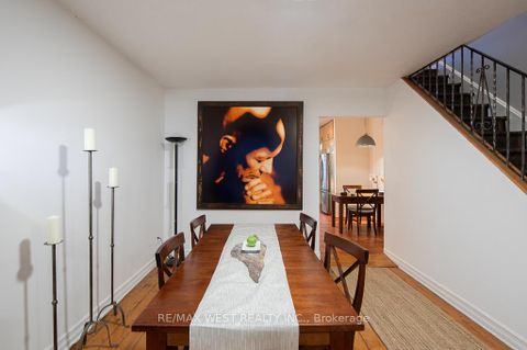 Photo 5 at 509 Perth Avenue, Pellam Park, Toronto