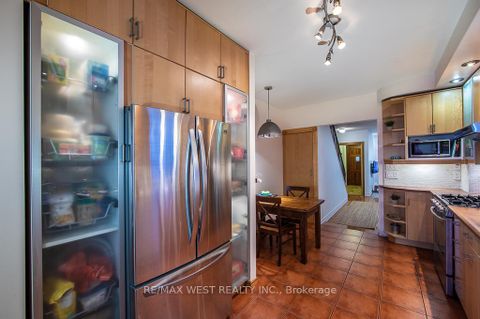 Photo 7 at 509 Perth Avenue, Pellam Park, Toronto