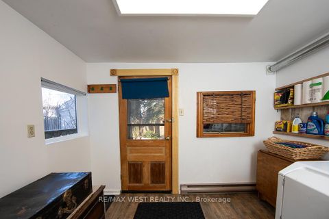 Photo 10 at 509 Perth Avenue, Pellam Park, Toronto