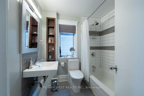 Photo 13 at 509 Perth Avenue, Pellam Park, Toronto